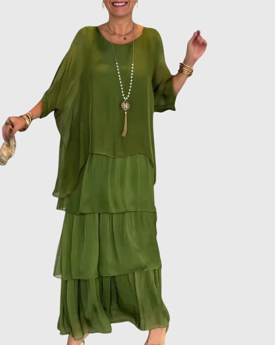 Arilis - Long and Flowing Elegant Dress