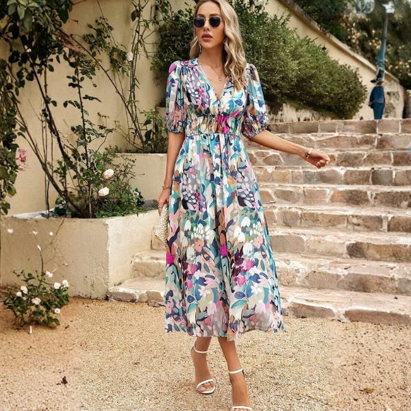 Ava - Elegant Floral Dress