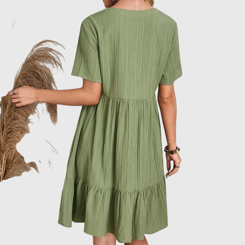 Taelani - Elegant Flattering Dress